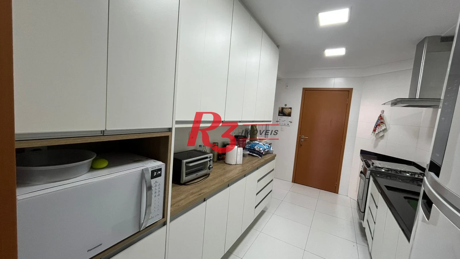 Apartamento com 3 dormitórios à venda, 124 m² por R$ 2.000.000,00 - Boqueirão - Santos/SP