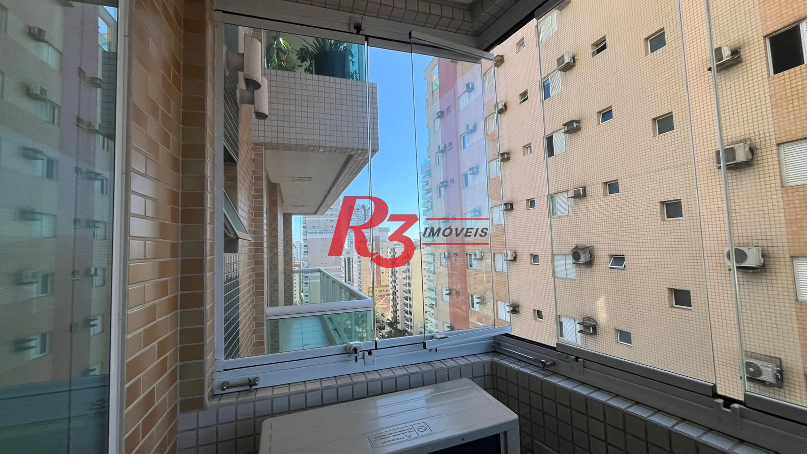 Apartamento com 3 dormitórios à venda, 124 m² por R$ 2.000.000,00 - Boqueirão - Santos/SP