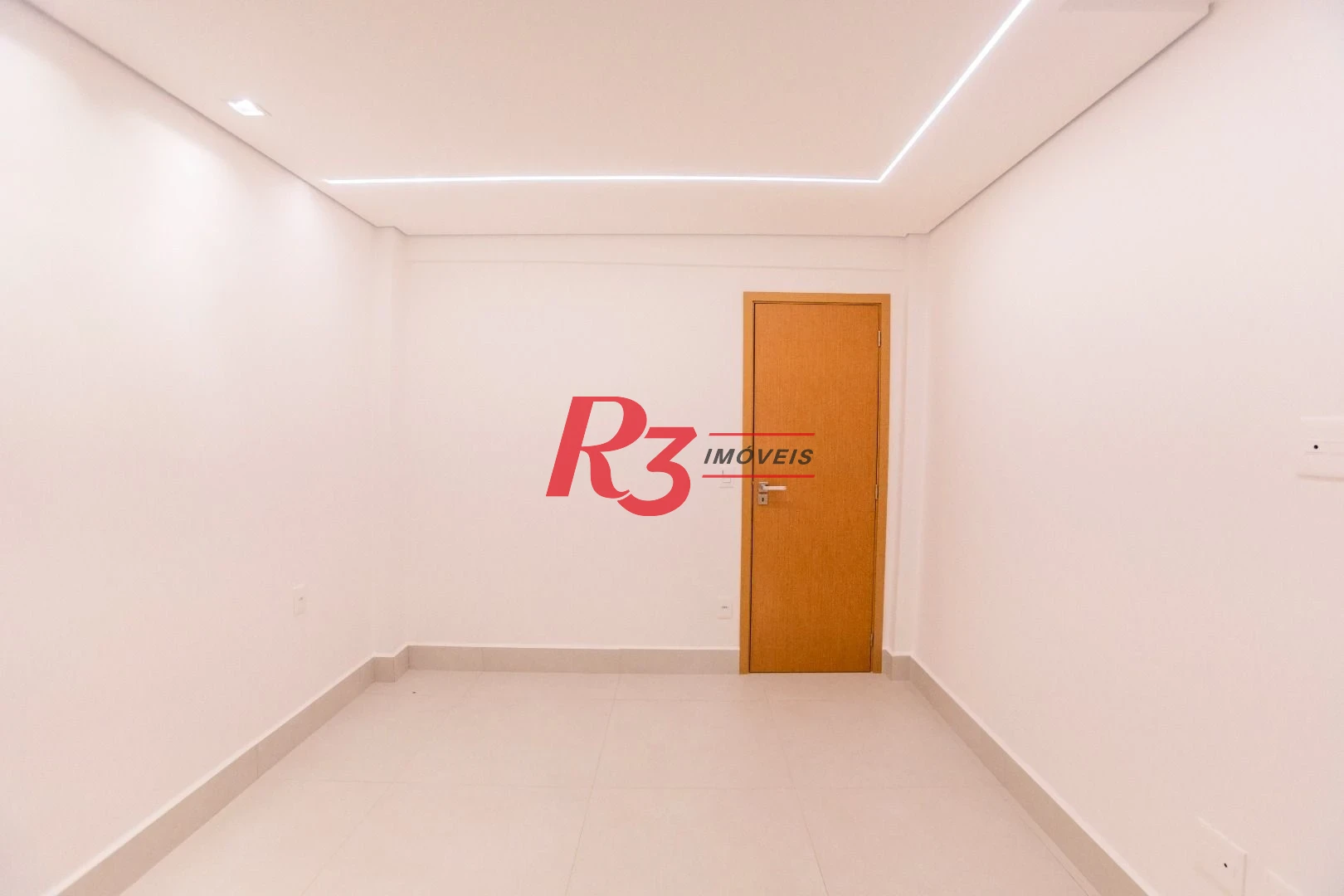 Apartamento com 3 dormitórios à venda, 163 m² por R$ 2.150.000,00 - Aparecida - Santos/SP