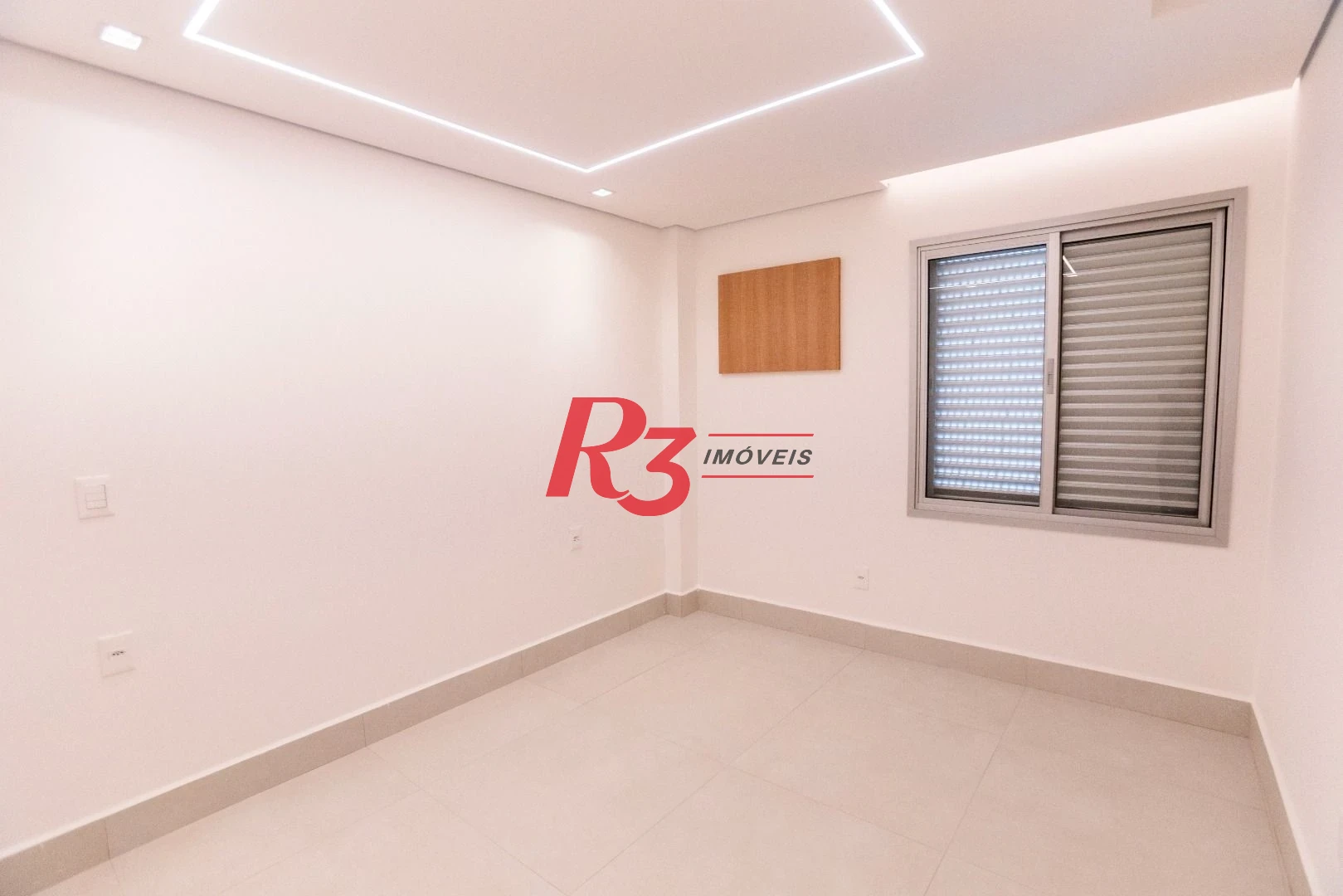 Apartamento com 3 dormitórios à venda, 163 m² por R$ 2.150.000,00 - Aparecida - Santos/SP