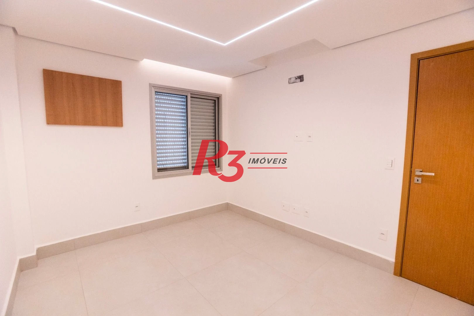 Apartamento com 3 dormitórios à venda, 163 m² por R$ 2.150.000,00 - Aparecida - Santos/SP