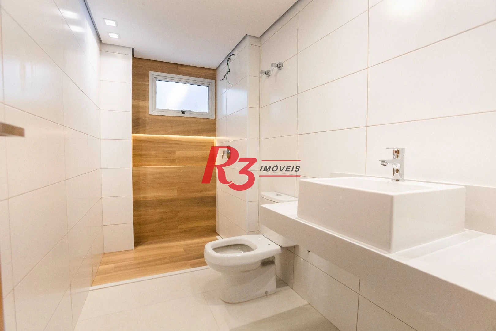 Apartamento com 3 dormitórios à venda, 163 m² por R$ 2.150.000,00 - Aparecida - Santos/SP
