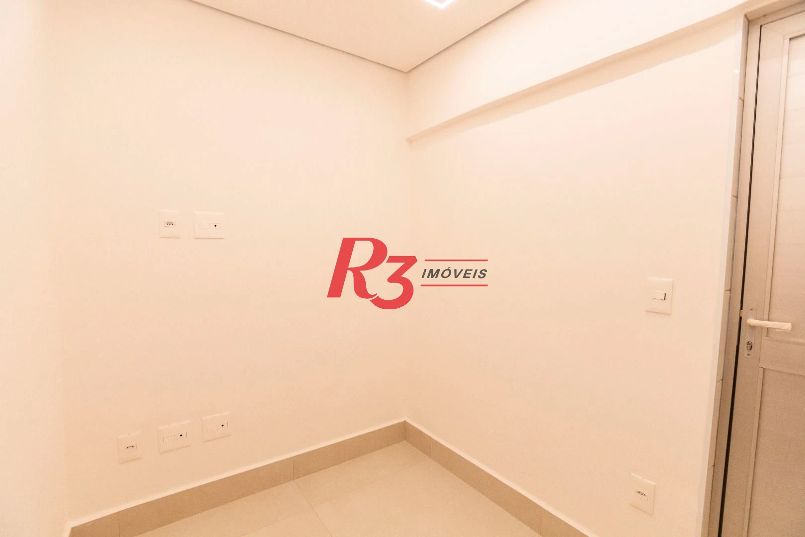 Apartamento com 3 dormitórios à venda, 163 m² por R$ 2.150.000,00 - Aparecida - Santos/SP