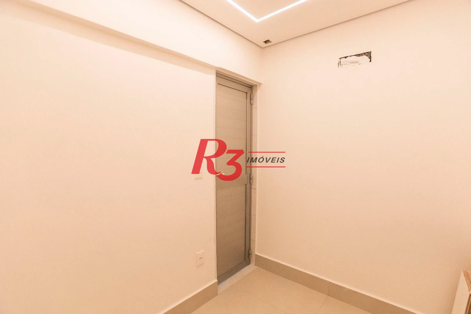 Apartamento com 3 dormitórios à venda, 163 m² por R$ 2.150.000,00 - Aparecida - Santos/SP