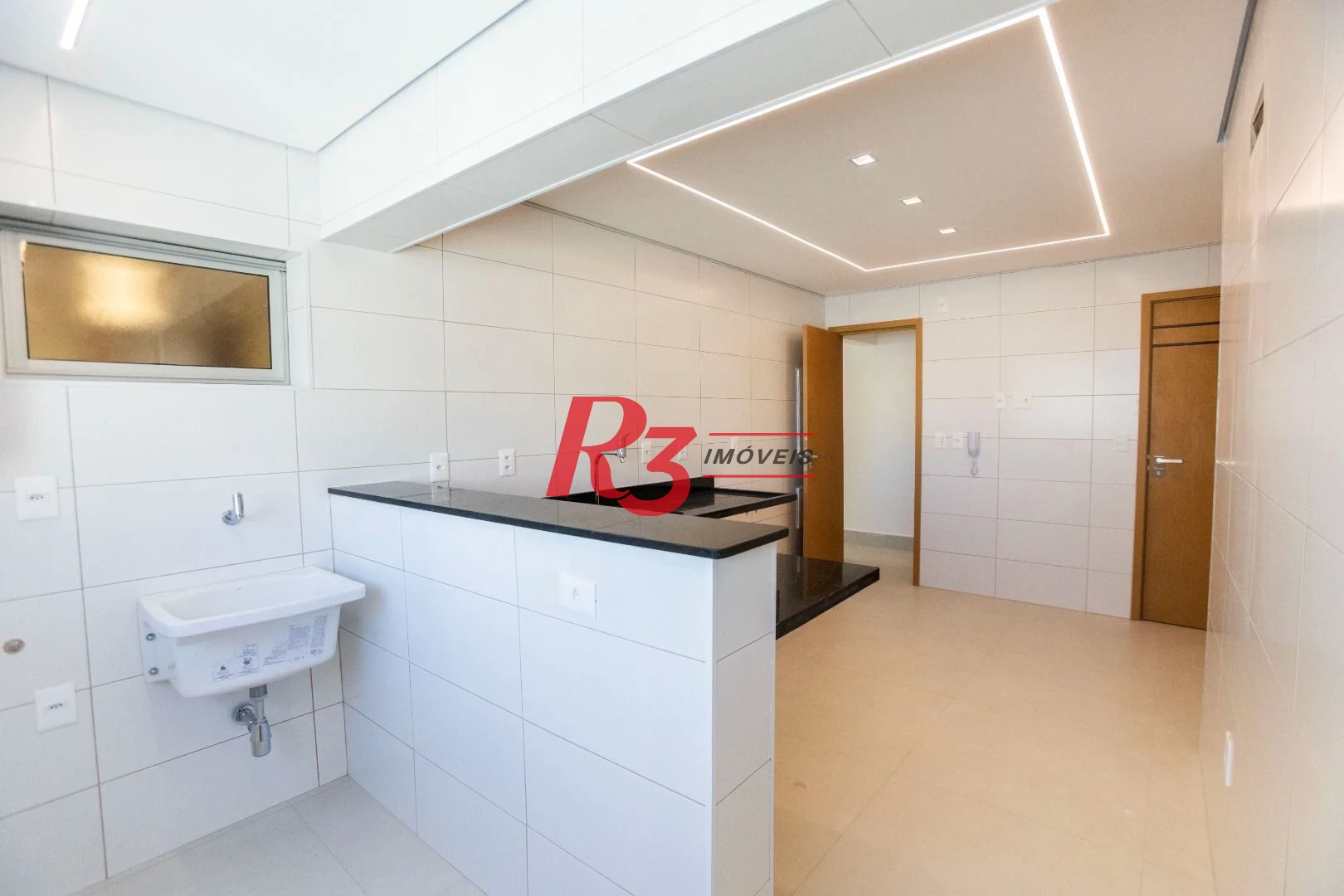 Apartamento com 3 dormitórios à venda, 163 m² por R$ 2.150.000,00 - Aparecida - Santos/SP
