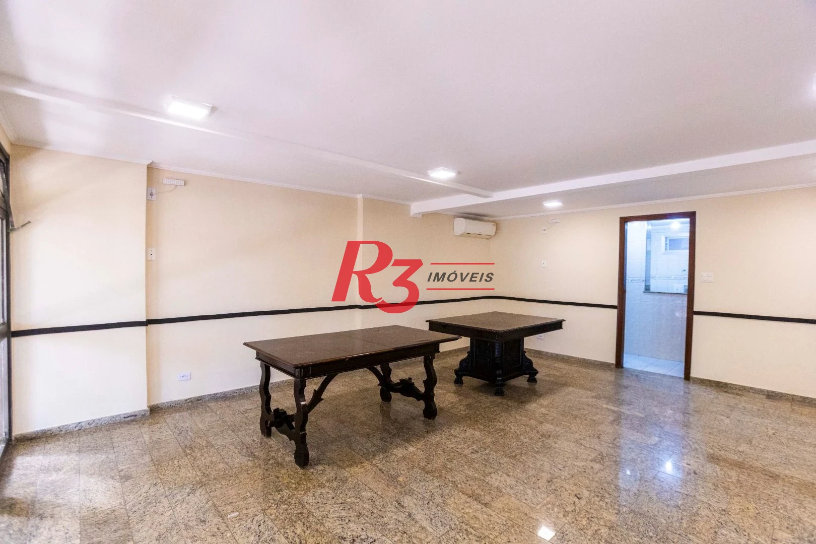 Apartamento com 3 dormitórios à venda, 163 m² por R$ 2.150.000,00 - Aparecida - Santos/SP