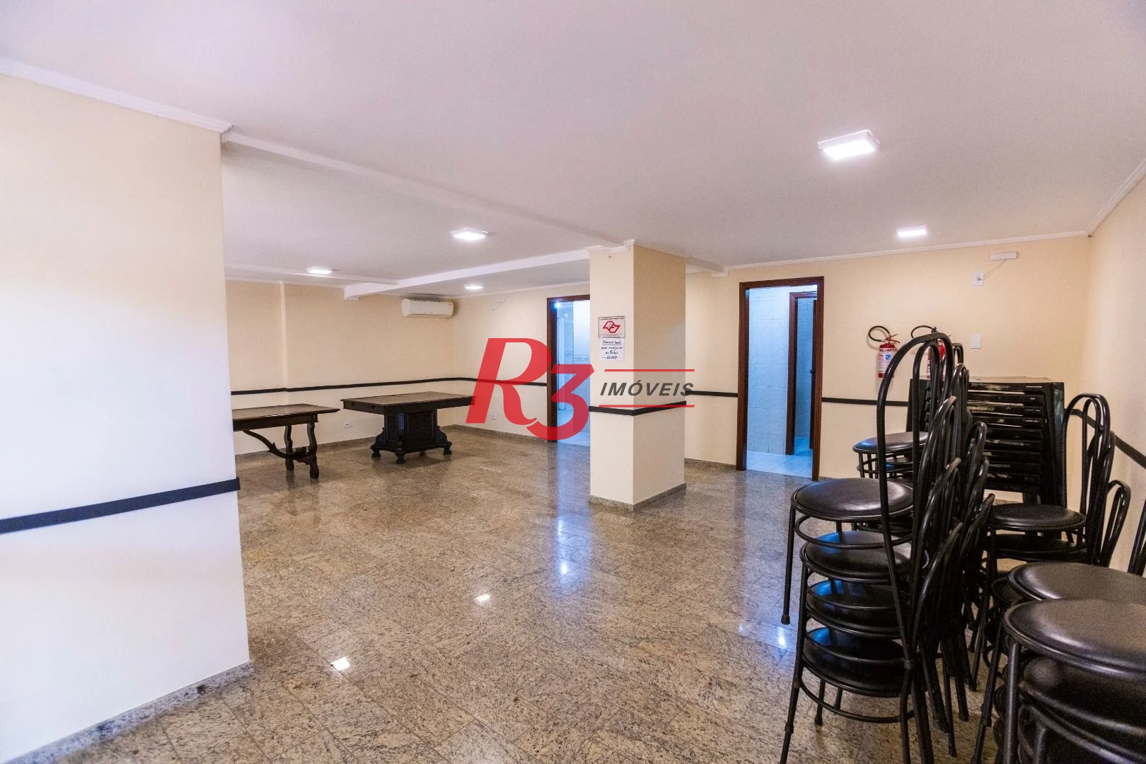 Apartamento com 3 dormitórios à venda, 163 m² por R$ 2.150.000,00 - Aparecida - Santos/SP