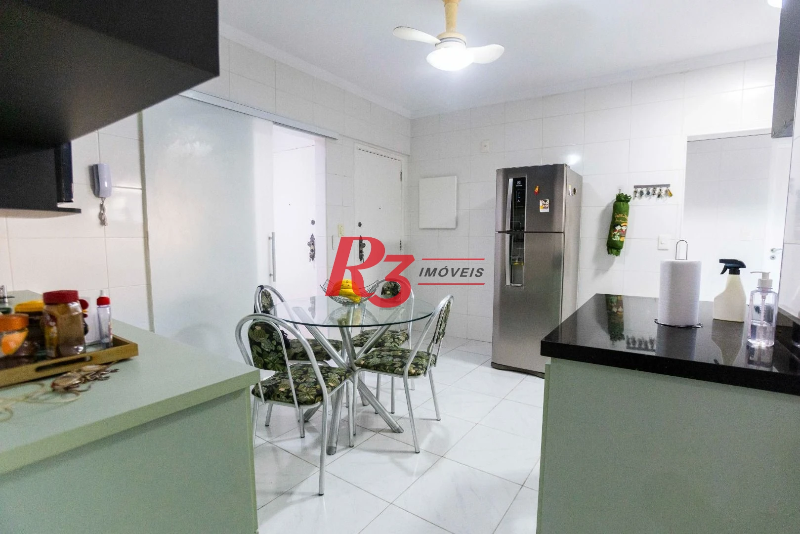 Apartamento à venda, 124 m² por R$ 920.000,00 - Gonzaga - Santos/SP