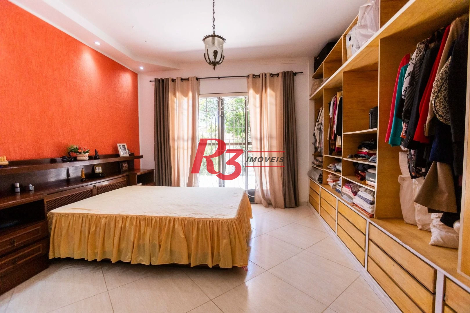 Sobrado à venda, 400 m² por R$ 1.805.000,00 - Marapé - Santos/SP