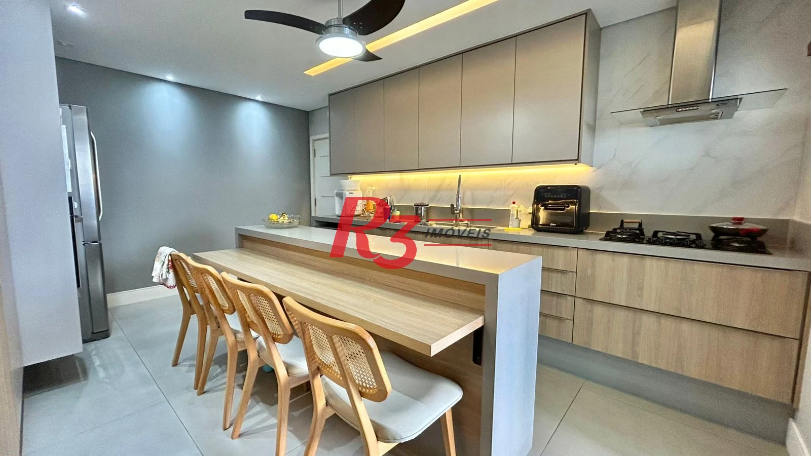 Apartamento à venda, 206 m² por R$ 1.800.000,00 - Aparecida - Santos/SP