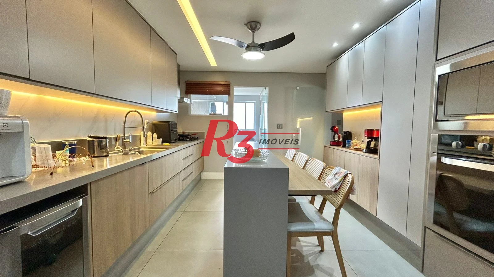Apartamento à venda, 206 m² por R$ 1.800.000,00 - Aparecida - Santos/SP