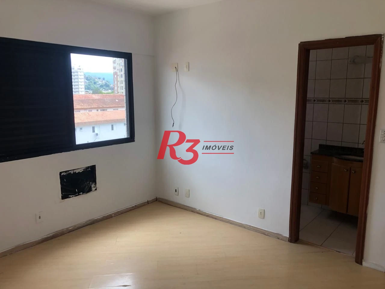 Apartamento com 2 dormitórios à venda, 100 m² por R$ 650.000,00 - Campo Grande - Santos/SP