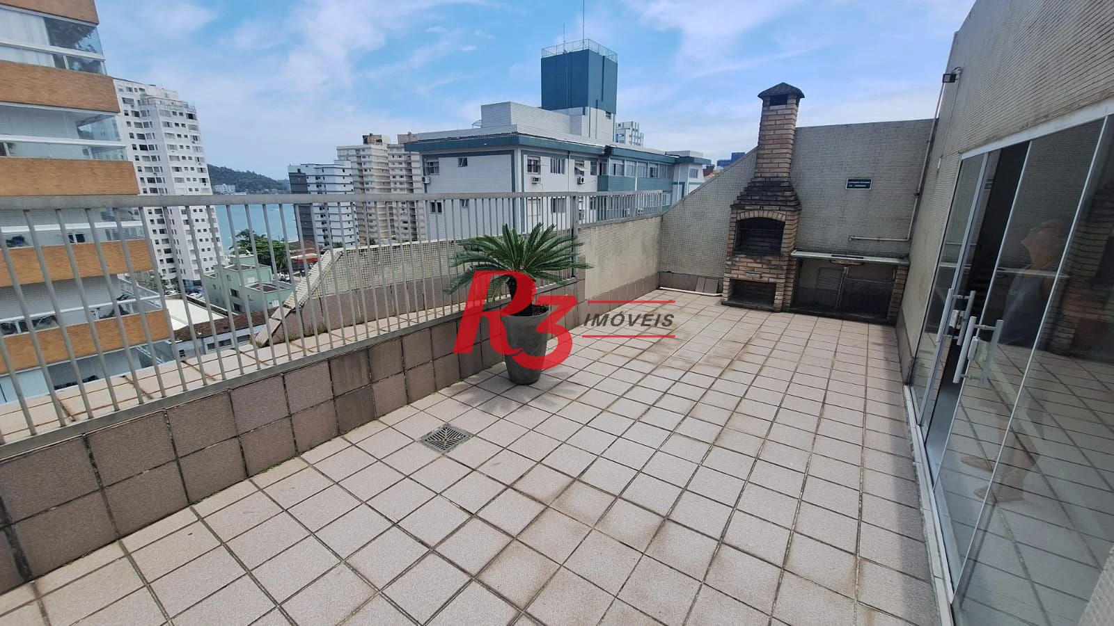 Apartamento com 2 dormitórios à venda, 85 m² por R$ 385.000,00 - Itararé - São Vicente/SP