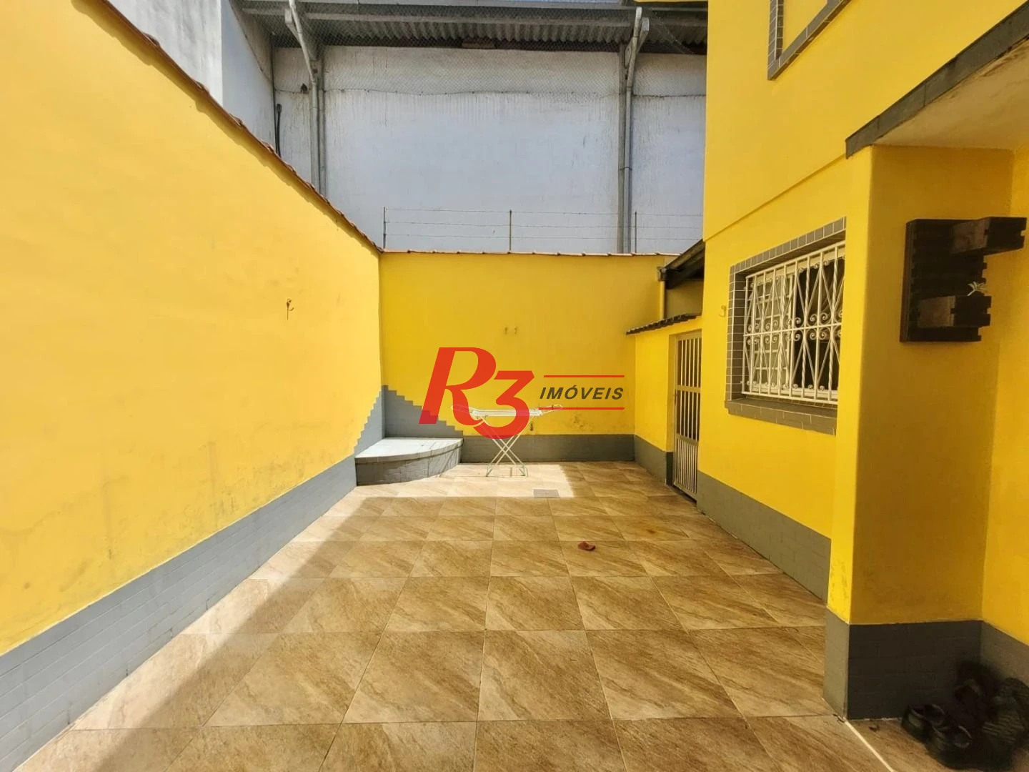 Casa com 2 dormitórios à venda, 80 m² por R$ 410.000,00 - Macuco - Santos/SP