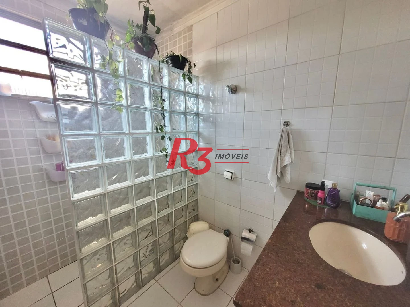 Casa com 2 dormitórios à venda, 80 m² por R$ 410.000,00 - Macuco - Santos/SP