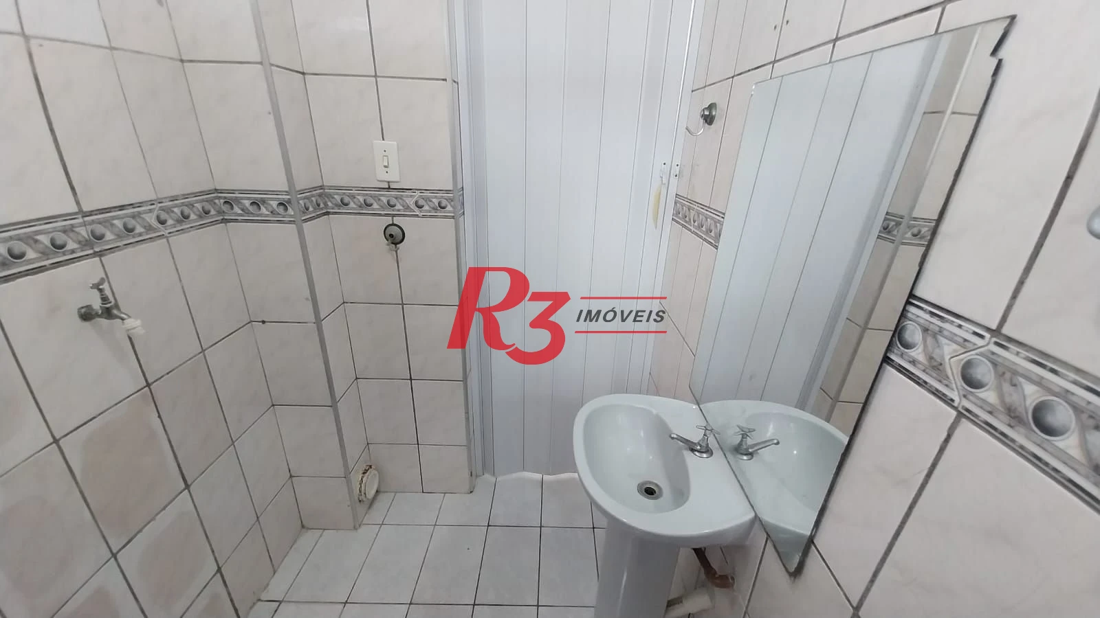 Apartamento com 1 dormitório à venda, 36 m² por R$ 300.000,00 - Embaré - Santos/SP