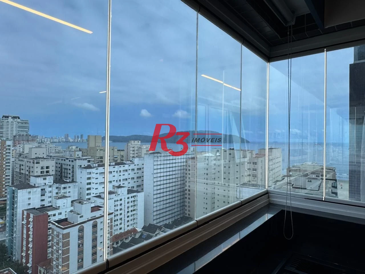Apartamento Duplex com 3 dormitórios à venda, 115 m² por R$ 1.710.000,00 - Pompéia - Santos/SP