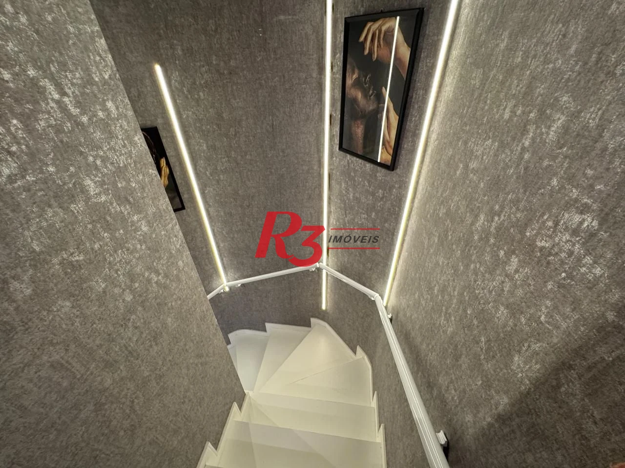 Apartamento Duplex com 3 dormitórios à venda, 115 m² por R$ 1.710.000,00 - Pompéia - Santos/SP