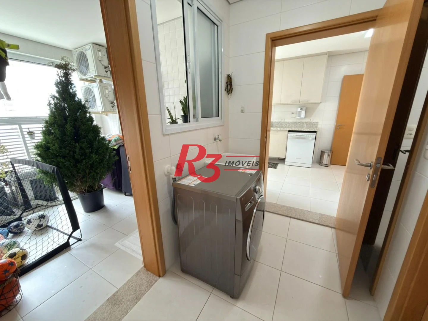 Apartamento à venda, 183 m² por R$ 2.555.000,00 - Boqueirão - Santos/SP