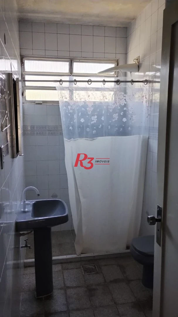 Apartamento com 3 dormitórios à venda, 69 m² por R$ 375.000,00 - Boqueirão - Santos/SP