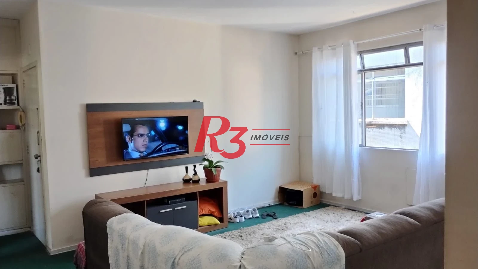 Apartamento com 3 dormitórios à venda, 69 m² por R$ 375.000,00 - Boqueirão - Santos/SP