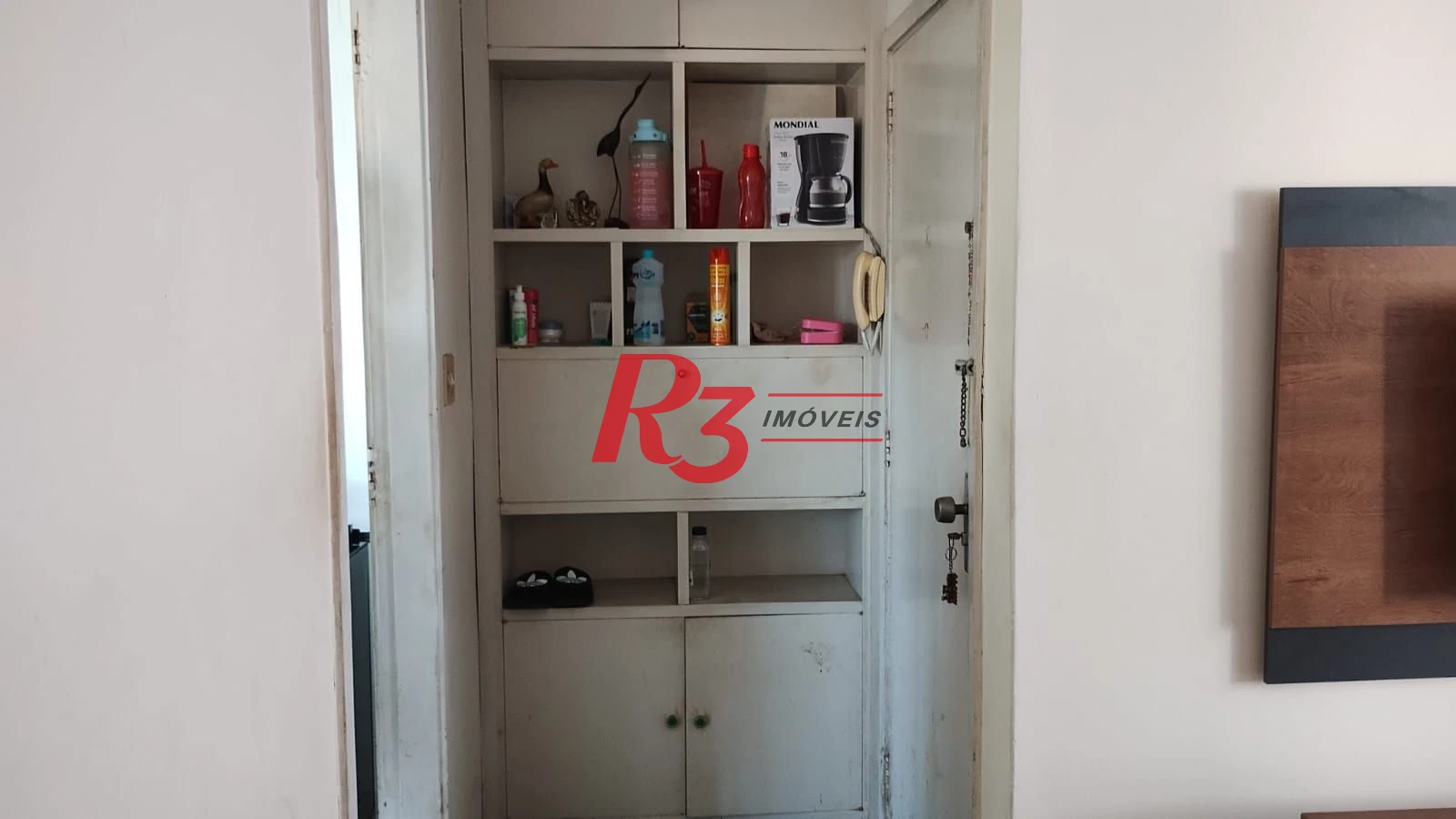 Apartamento com 3 dormitórios à venda, 69 m² por R$ 375.000,00 - Boqueirão - Santos/SP