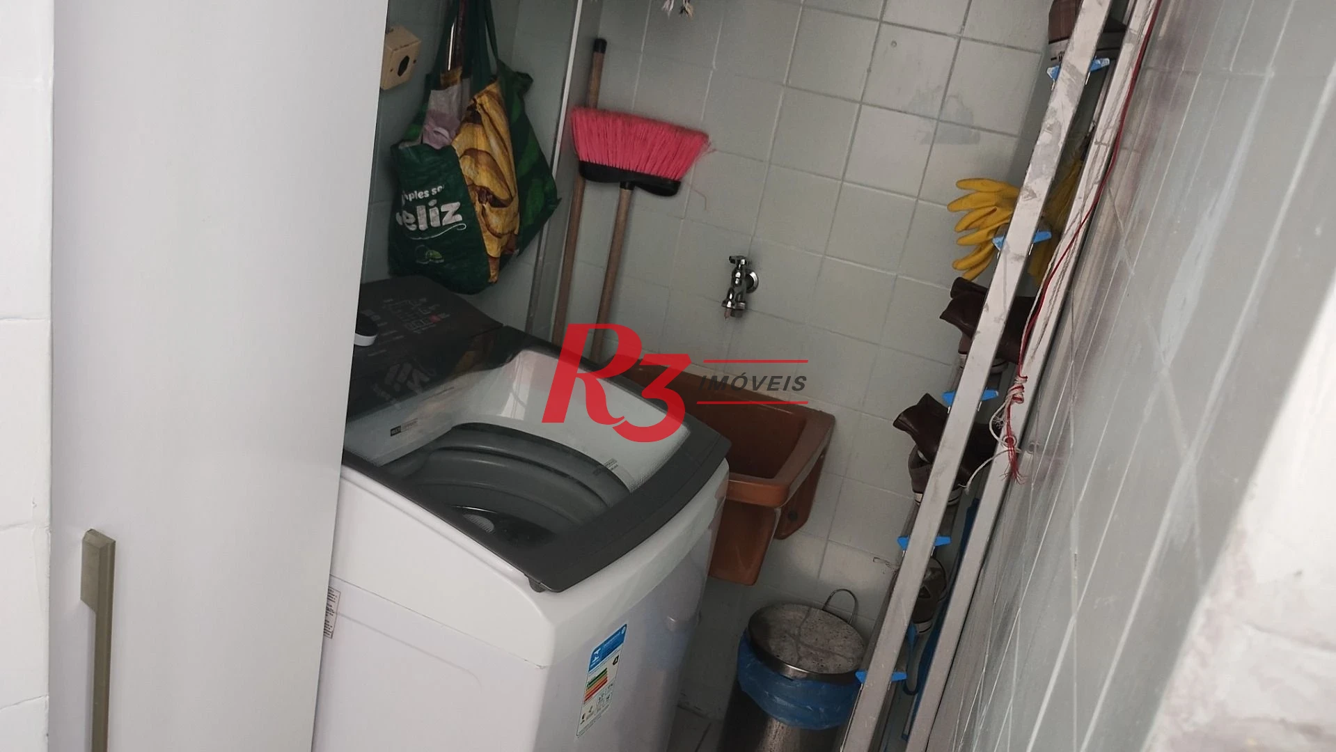 Apartamento com 2 dormitórios à venda, 73 m² por R$ 352.000,00 - Itararé - São Vicente/SP
