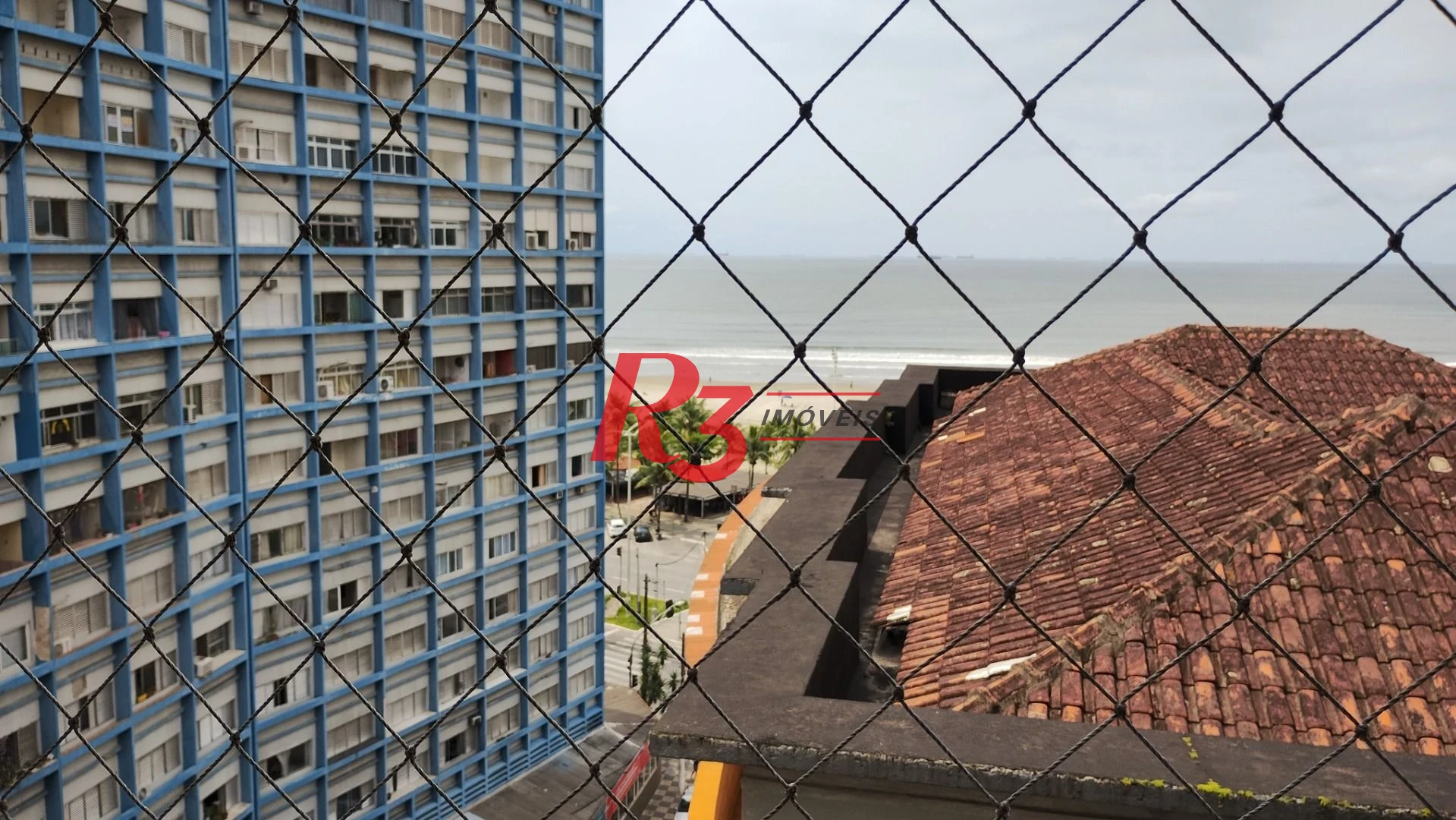 Apartamento com 2 dormitórios à venda, 73 m² por R$ 352.000,00 - Itararé - São Vicente/SP