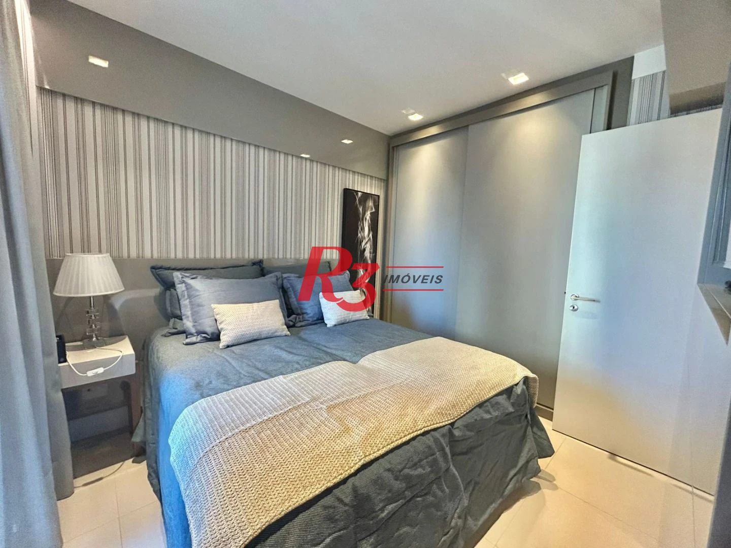 Apartamento com 3 dormitórios à venda, 178 m² por R$ 3.500.000,00 - Boqueirão - Santos/SP