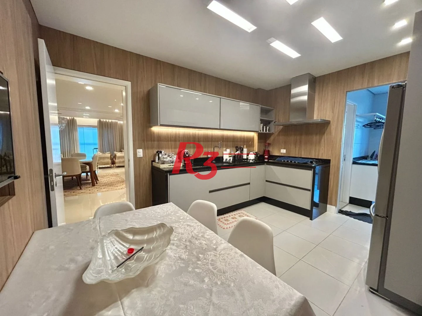 Apartamento com 3 dormitórios à venda, 178 m² por R$ 3.500.000,00 - Boqueirão - Santos/SP