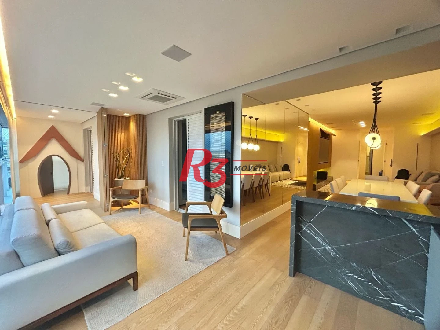Apartamento com 3 dormitórios à venda, 177 m² por R$ 3.280.000,00 - Boqueirão - Santos/SP