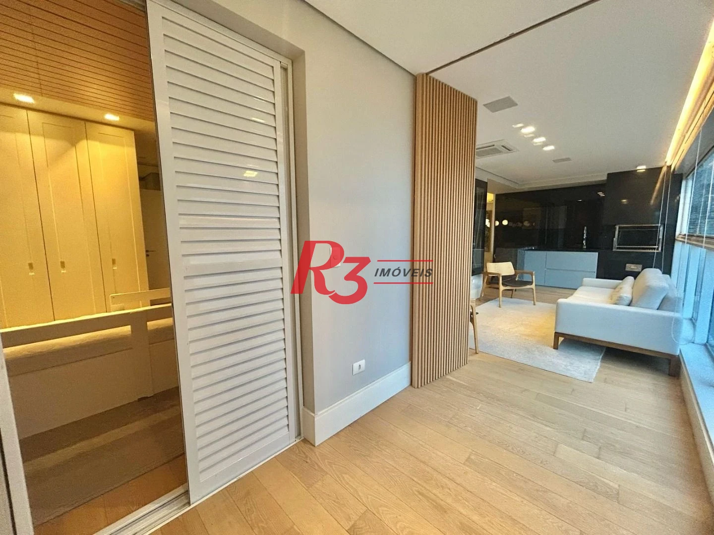 Apartamento com 3 dormitórios à venda, 177 m² por R$ 3.280.000,00 - Boqueirão - Santos/SP