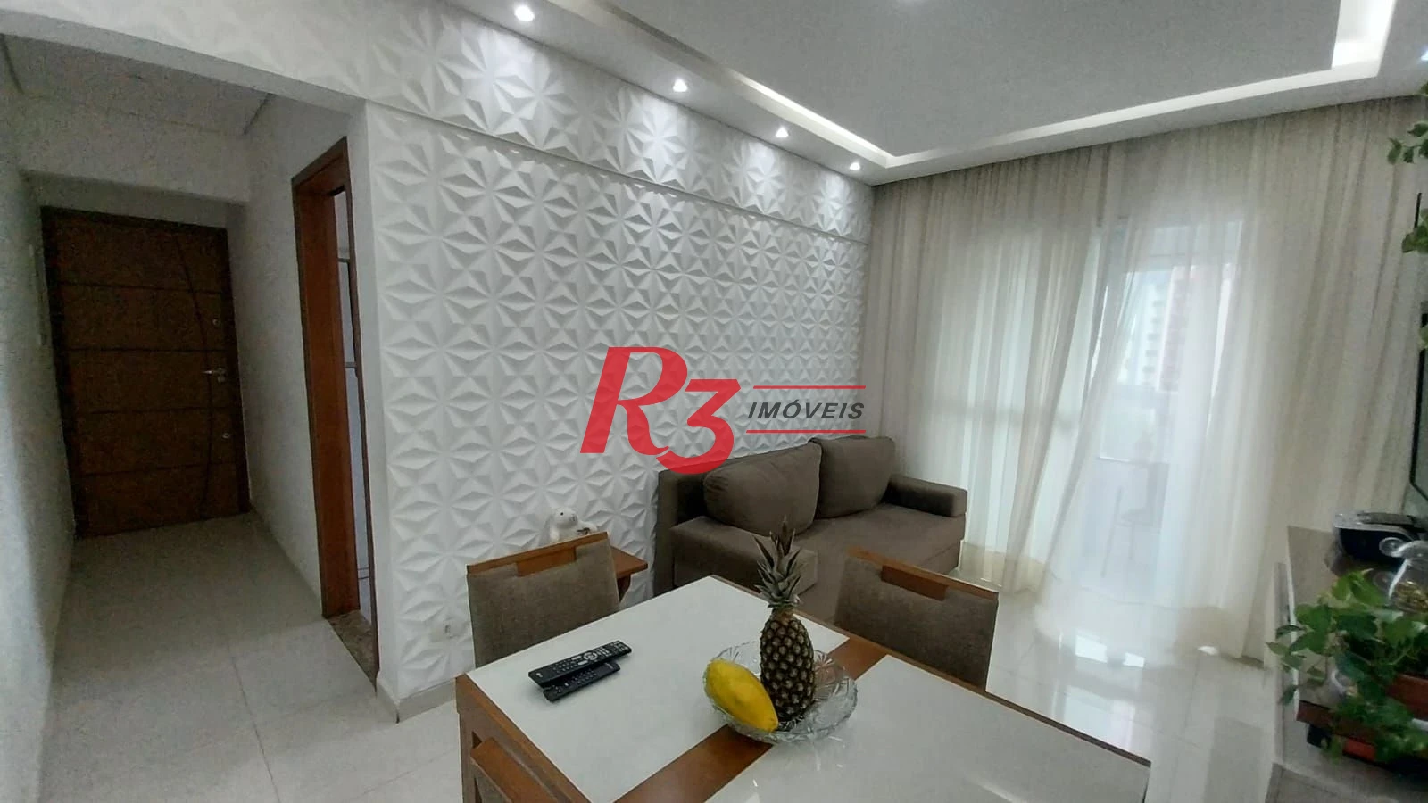 Apartamento com 2 dormitórios à venda, 73 m² por R$ 619.000,00 - Campo Grande - Santos/SP