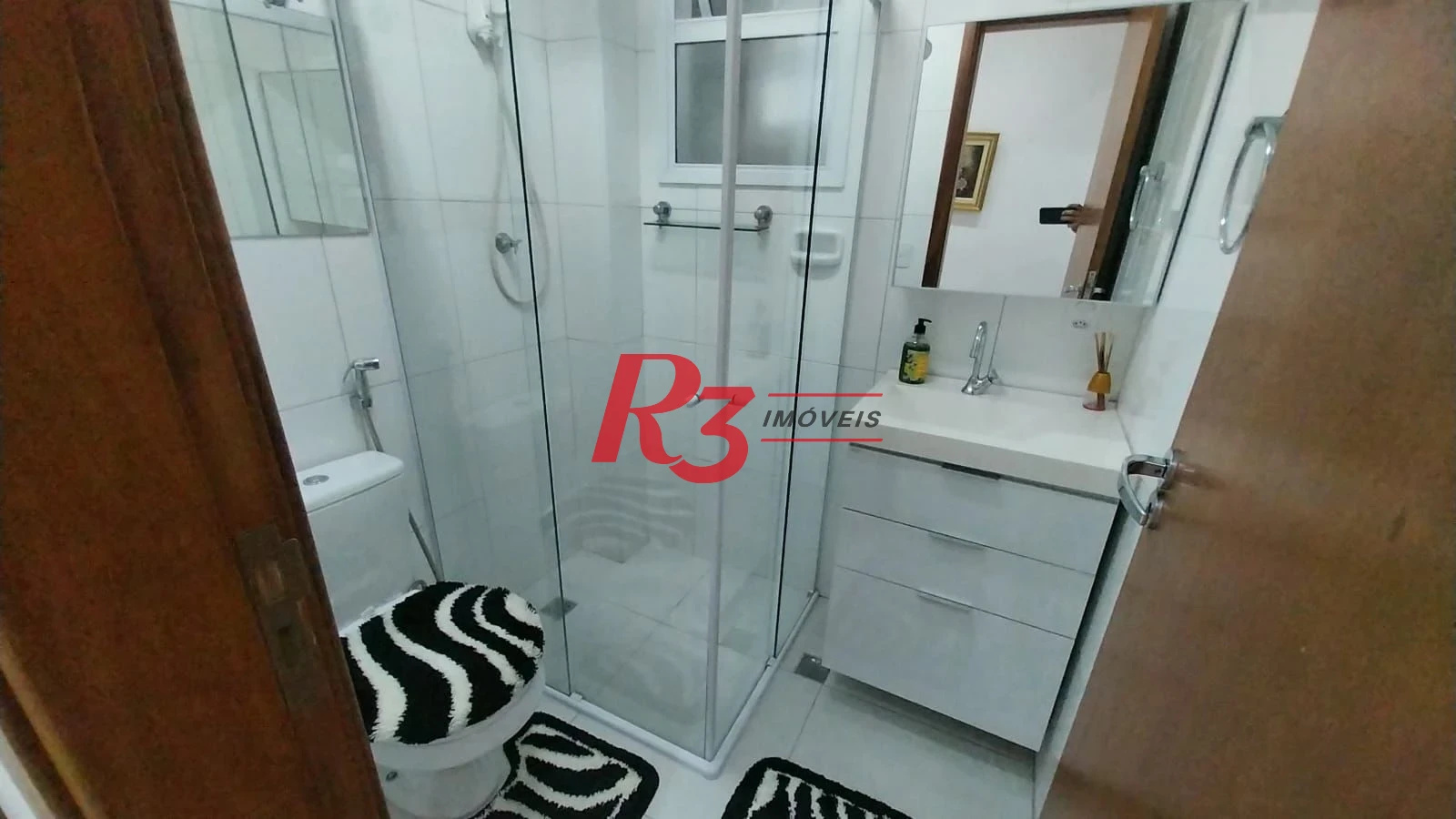 Apartamento com 2 dormitórios à venda, 73 m² por R$ 619.000,00 - Campo Grande - Santos/SP