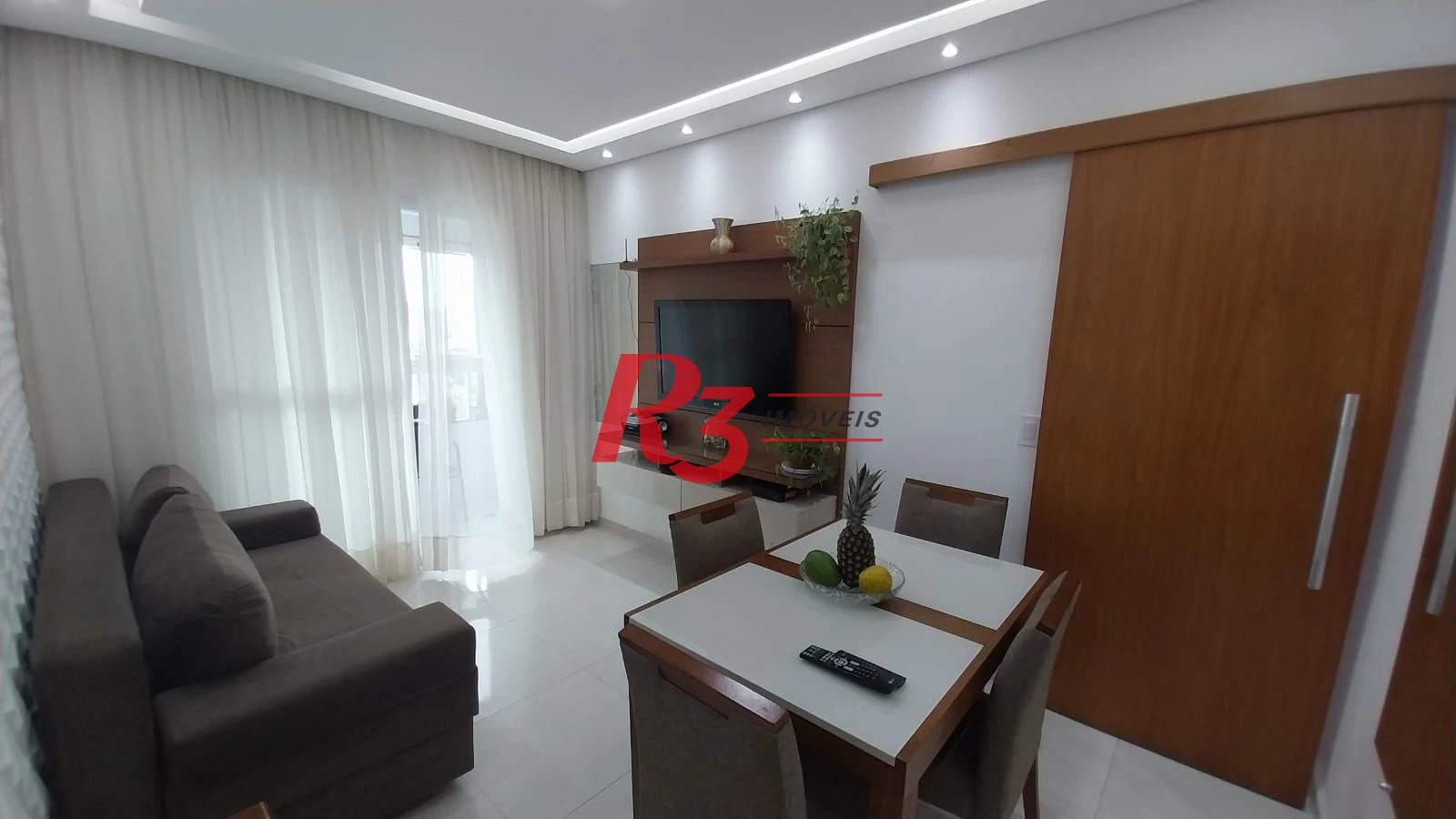 Apartamento com 2 dormitórios à venda, 73 m² por R$ 619.000,00 - Campo Grande - Santos/SP