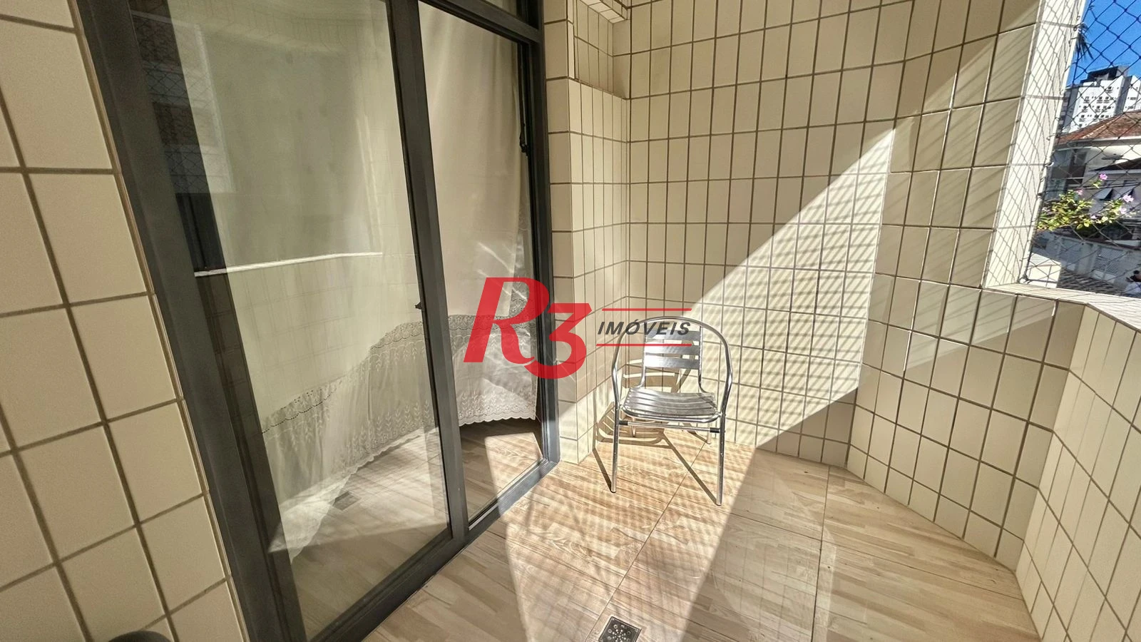 Apartamento com 3 dormitórios à venda, 170 m² por R$ 910.000,00 - Ponta da Praia - Santos/SP