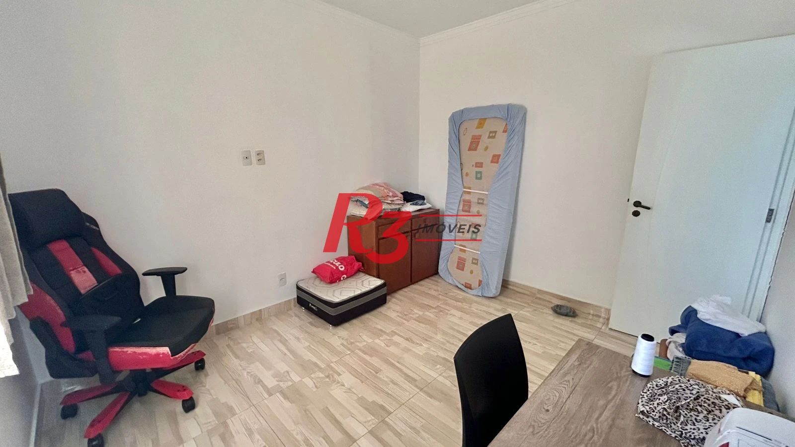 Apartamento com 3 dormitórios à venda, 170 m² por R$ 910.000,00 - Ponta da Praia - Santos/SP