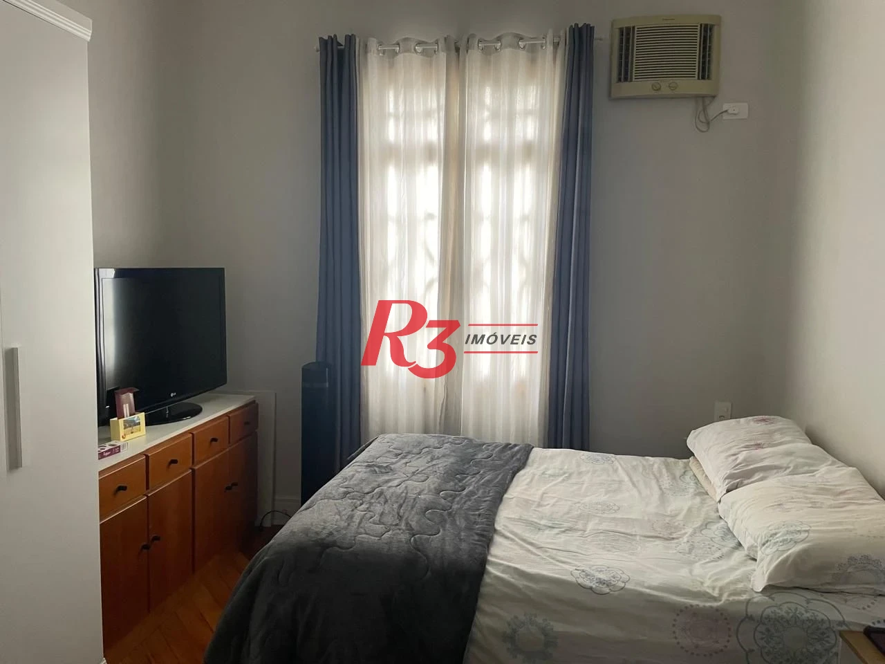 Casa com 2 dormitórios à venda, 90 m² por R$ 580.000,00 - Campo Grande - Santos/SP