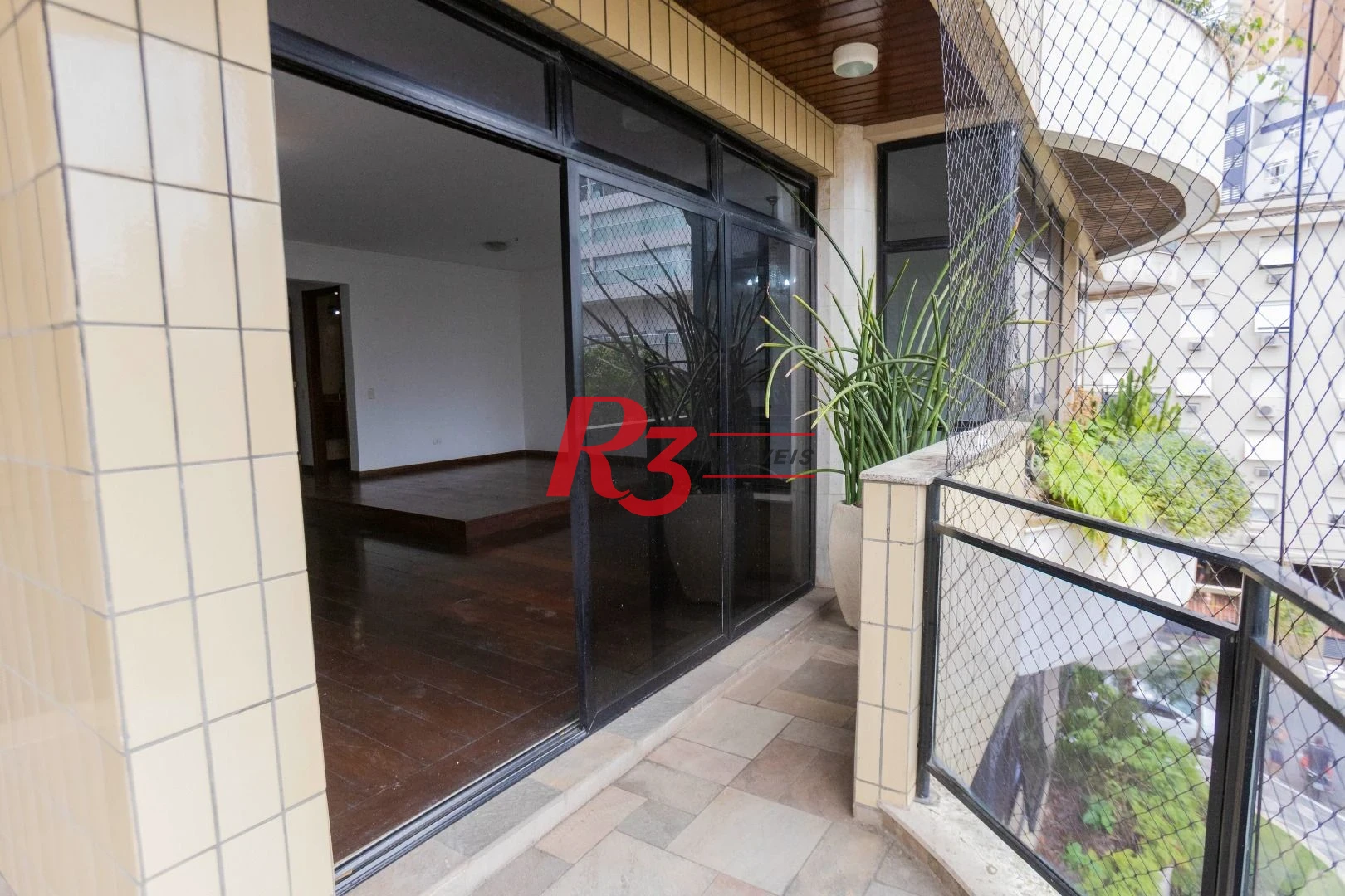 Apartamento com 3 dormitórios à venda, 183 m² por R$ 1.200.000,00 - Pompéia - Santos/SP