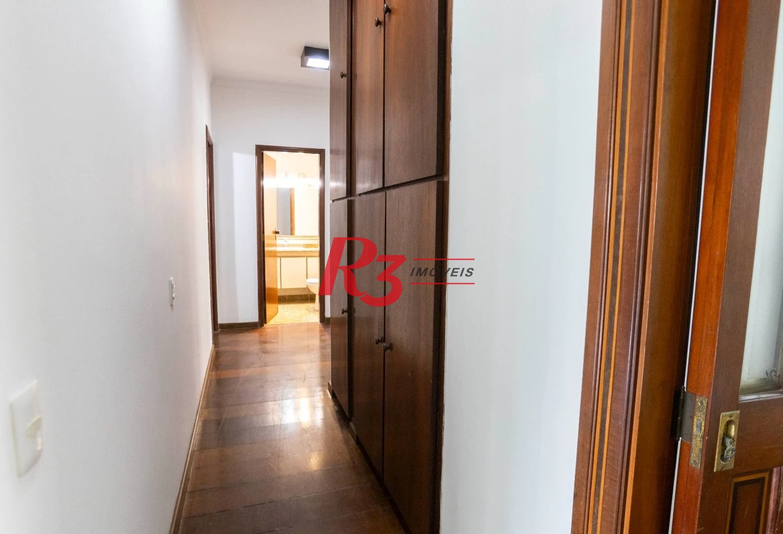 Apartamento com 3 dormitórios à venda, 183 m² por R$ 1.200.000,00 - Pompéia - Santos/SP