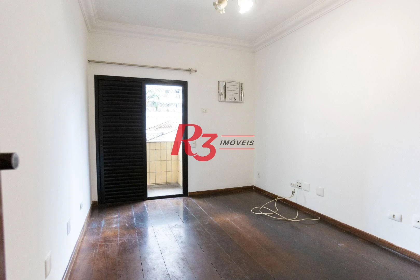 Apartamento com 3 dormitórios à venda, 183 m² por R$ 1.200.000,00 - Pompéia - Santos/SP