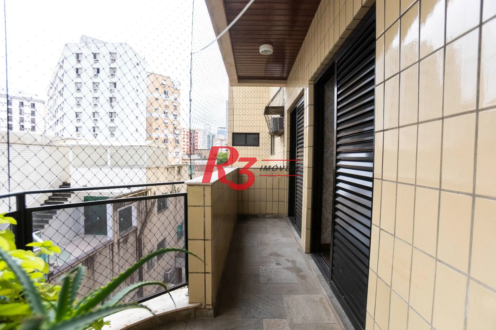 Apartamento com 3 dormitórios à venda, 183 m² por R$ 1.200.000,00 - Pompéia - Santos/SP