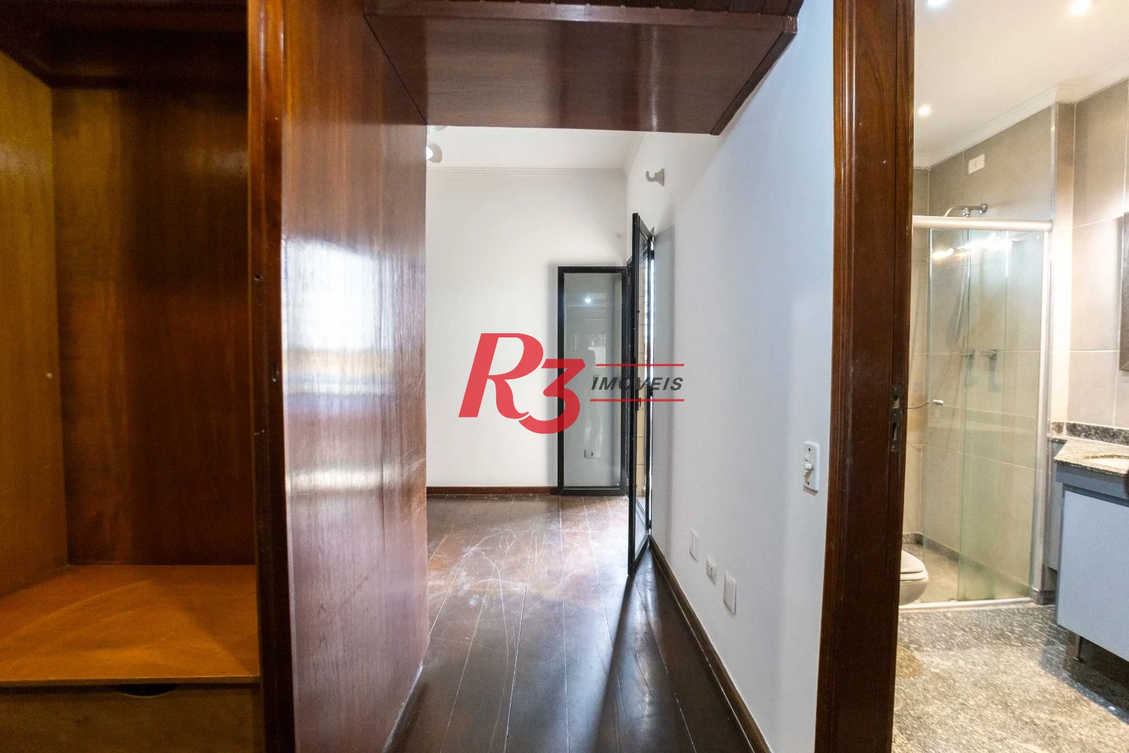 Apartamento com 3 dormitórios à venda, 183 m² por R$ 1.200.000,00 - Pompéia - Santos/SP
