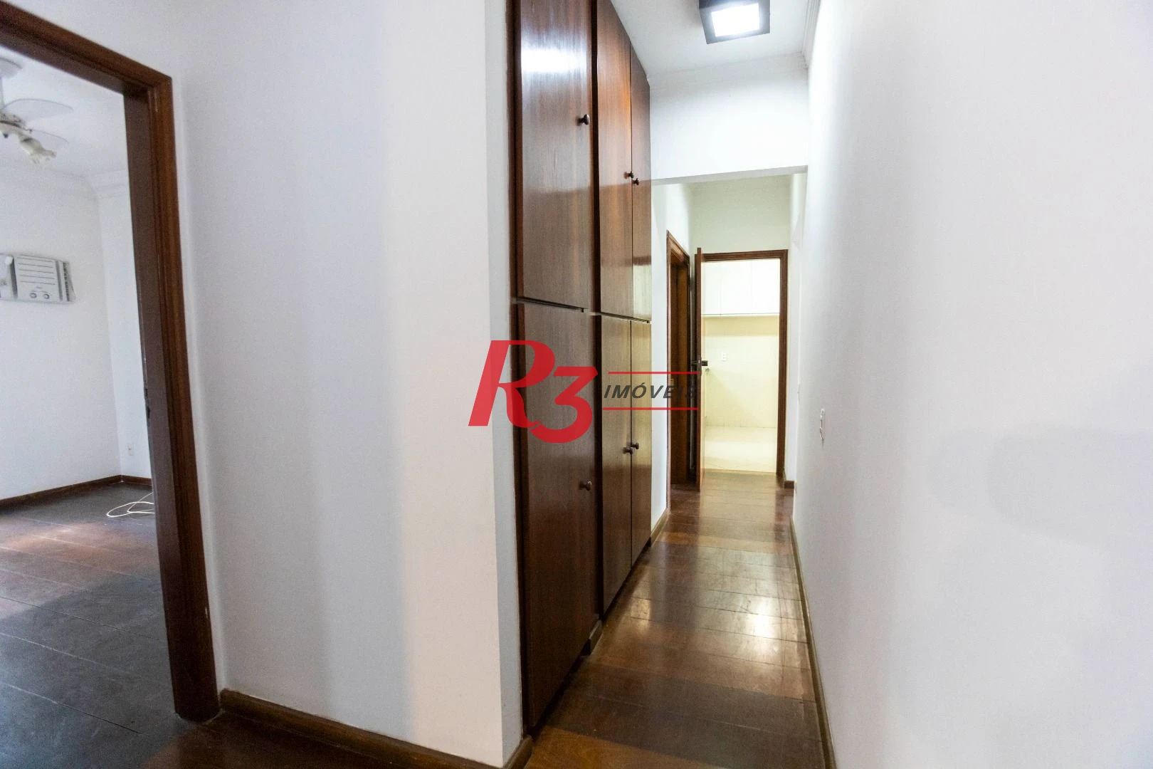 Apartamento com 3 dormitórios à venda, 183 m² por R$ 1.200.000,00 - Pompéia - Santos/SP