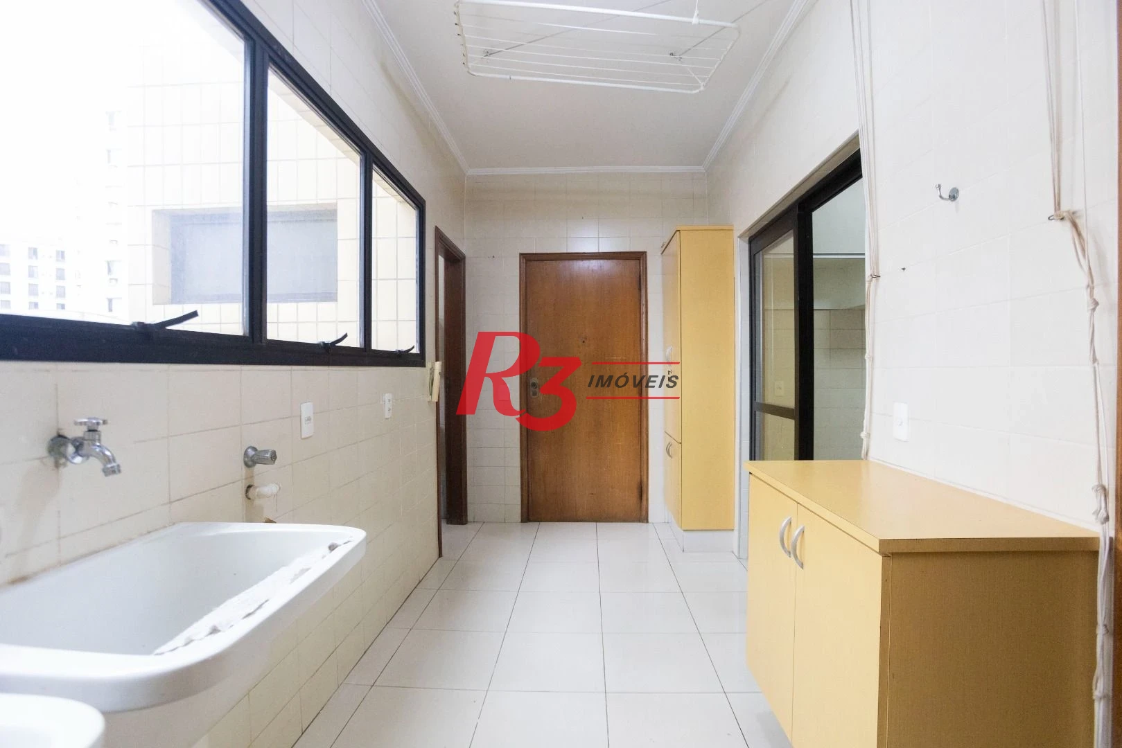 Apartamento com 3 dormitórios à venda, 183 m² por R$ 1.200.000,00 - Pompéia - Santos/SP