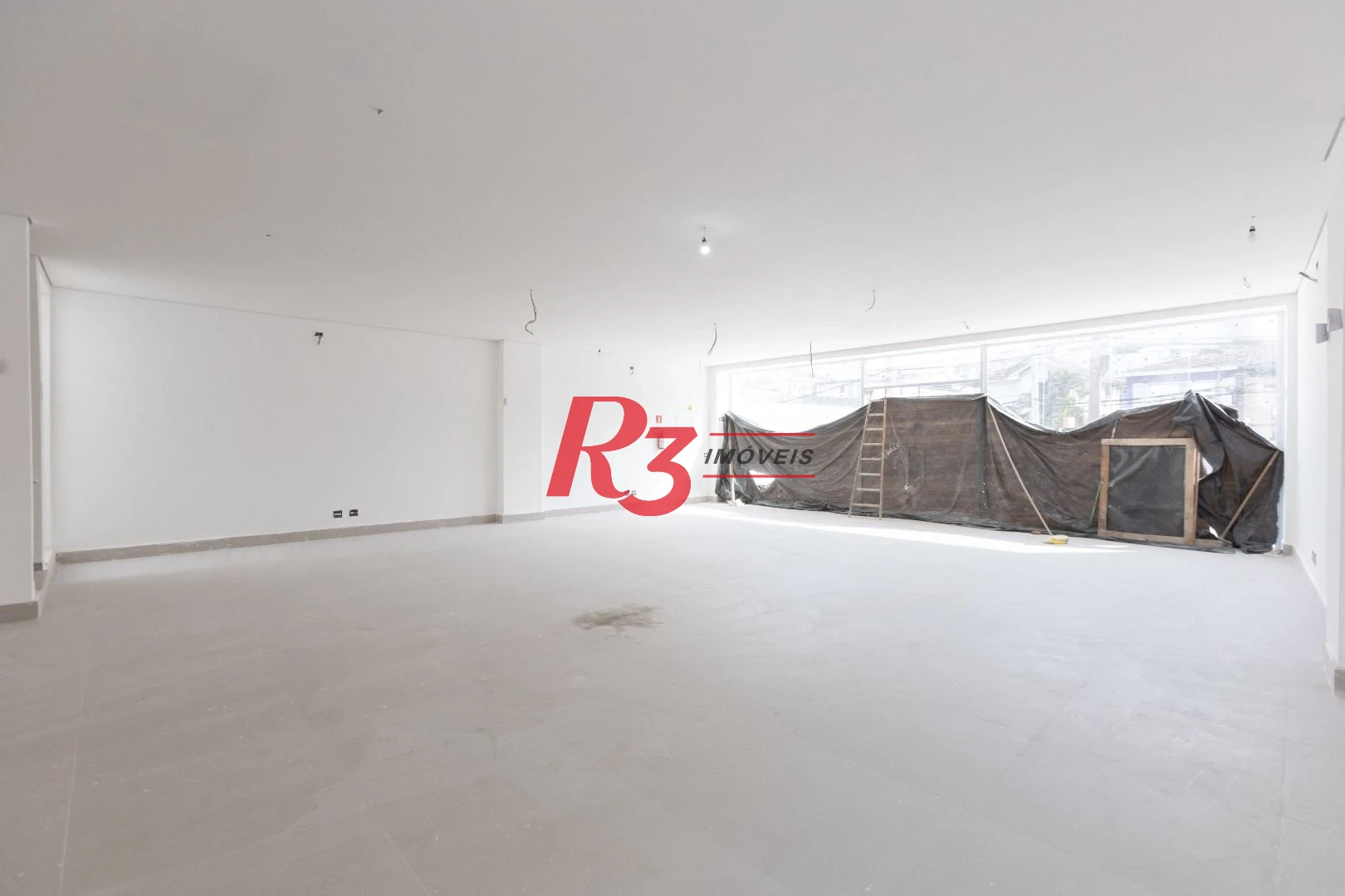 Loja para alugar, 600 m² por R$ 23.608,70/mês - Encruzilhada - Santos/SP