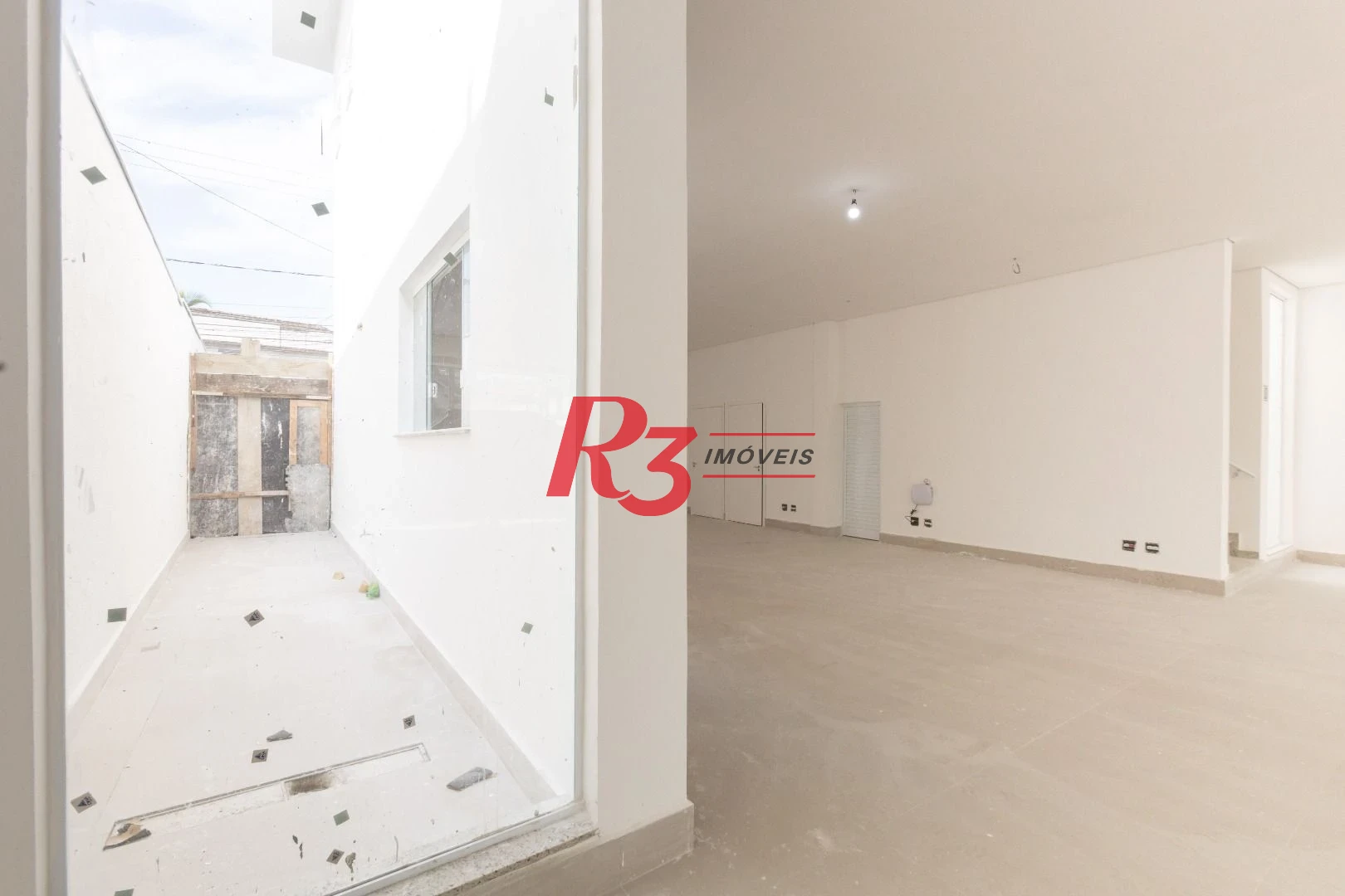 Loja para alugar, 600 m² por R$ 23.608,70/mês - Encruzilhada - Santos/SP