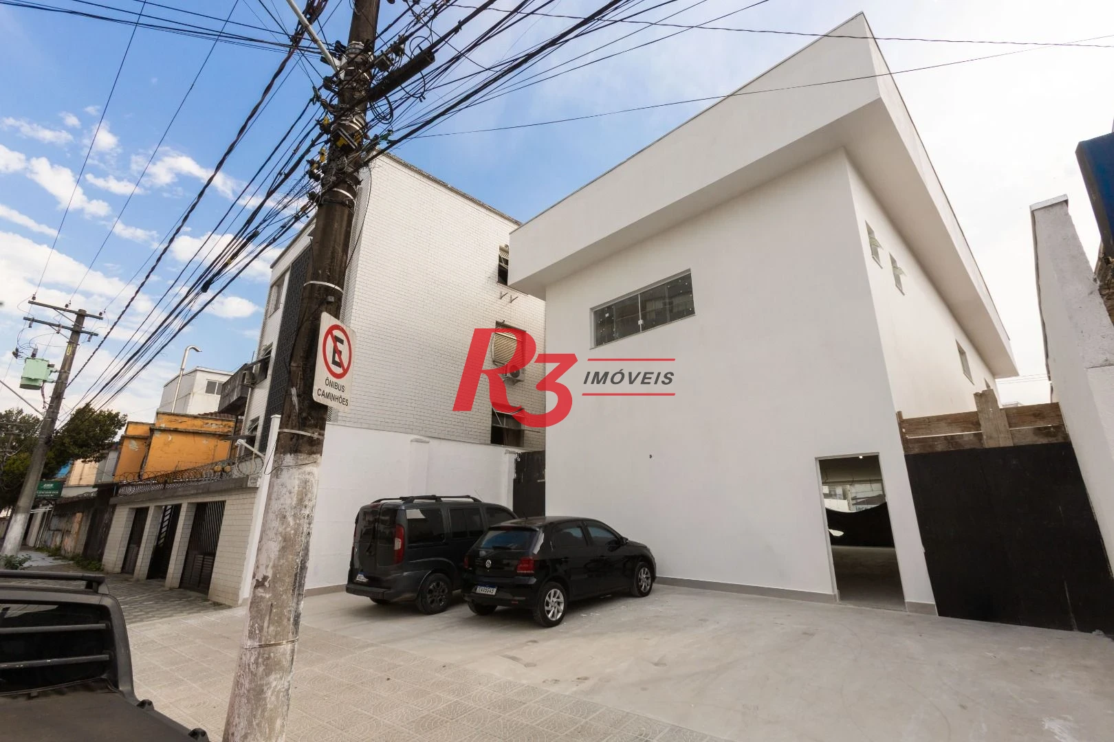 Loja para alugar, 600 m² por R$ 23.608,70/mês - Encruzilhada - Santos/SP