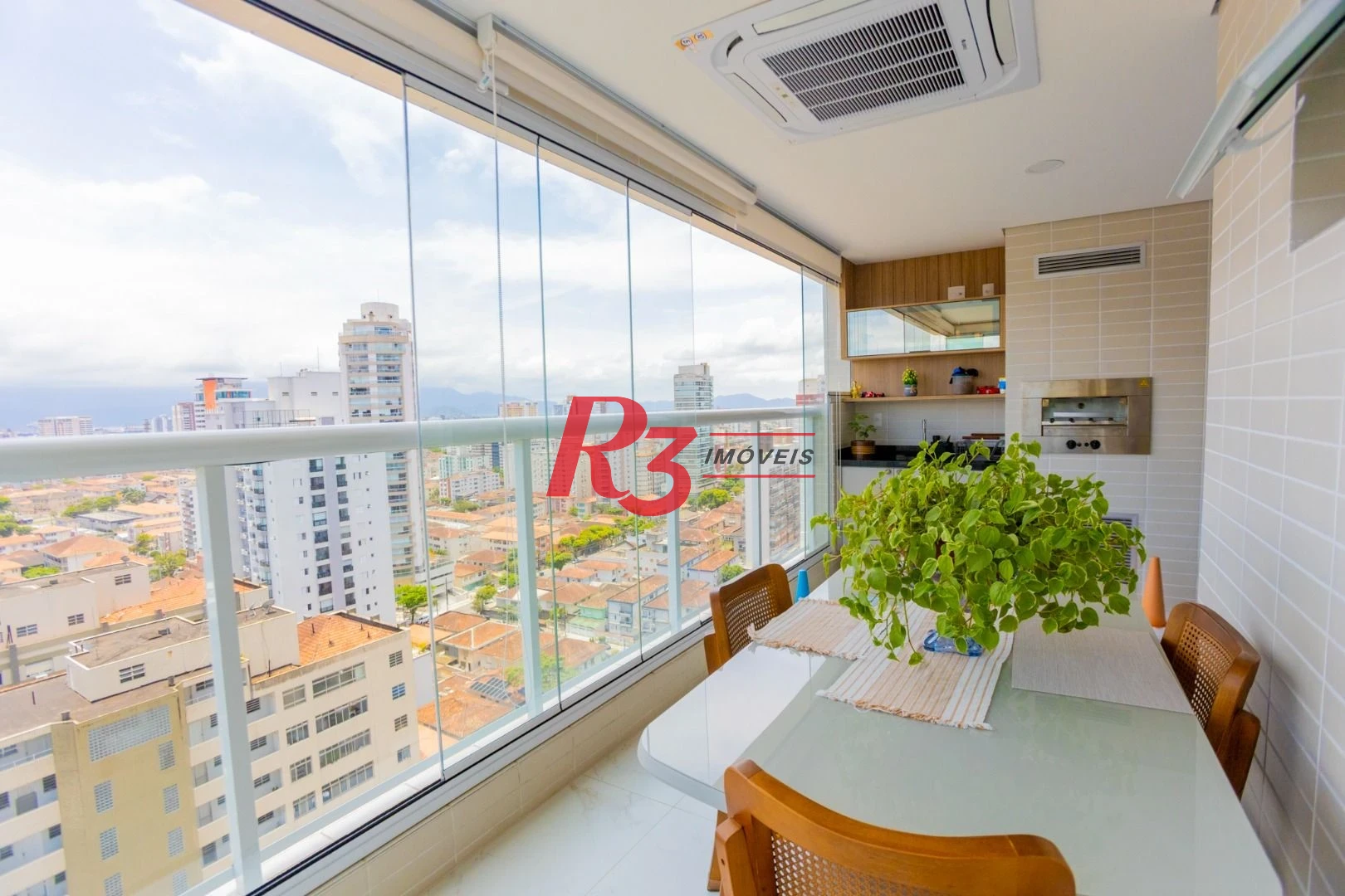 Apartamento à venda, 116 m² por R$ 2.456.000,00 - Gonzaga - Santos/SP