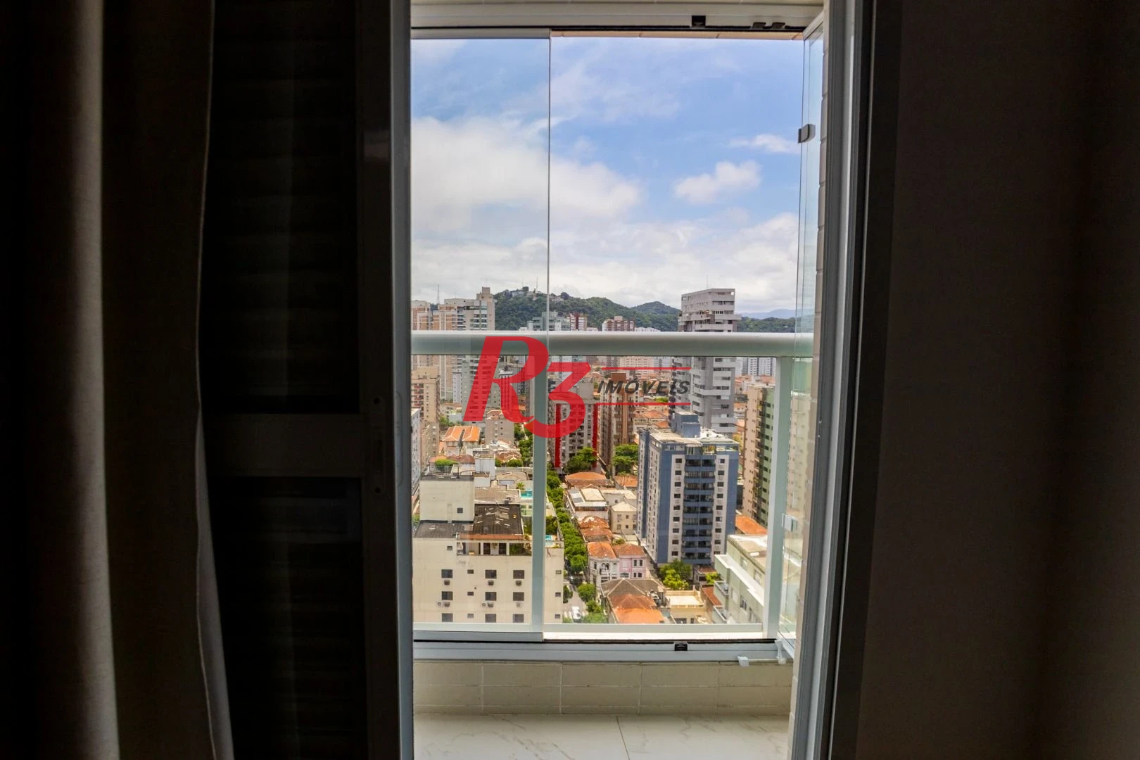 Apartamento à venda, 116 m² por R$ 2.456.000,00 - Gonzaga - Santos/SP